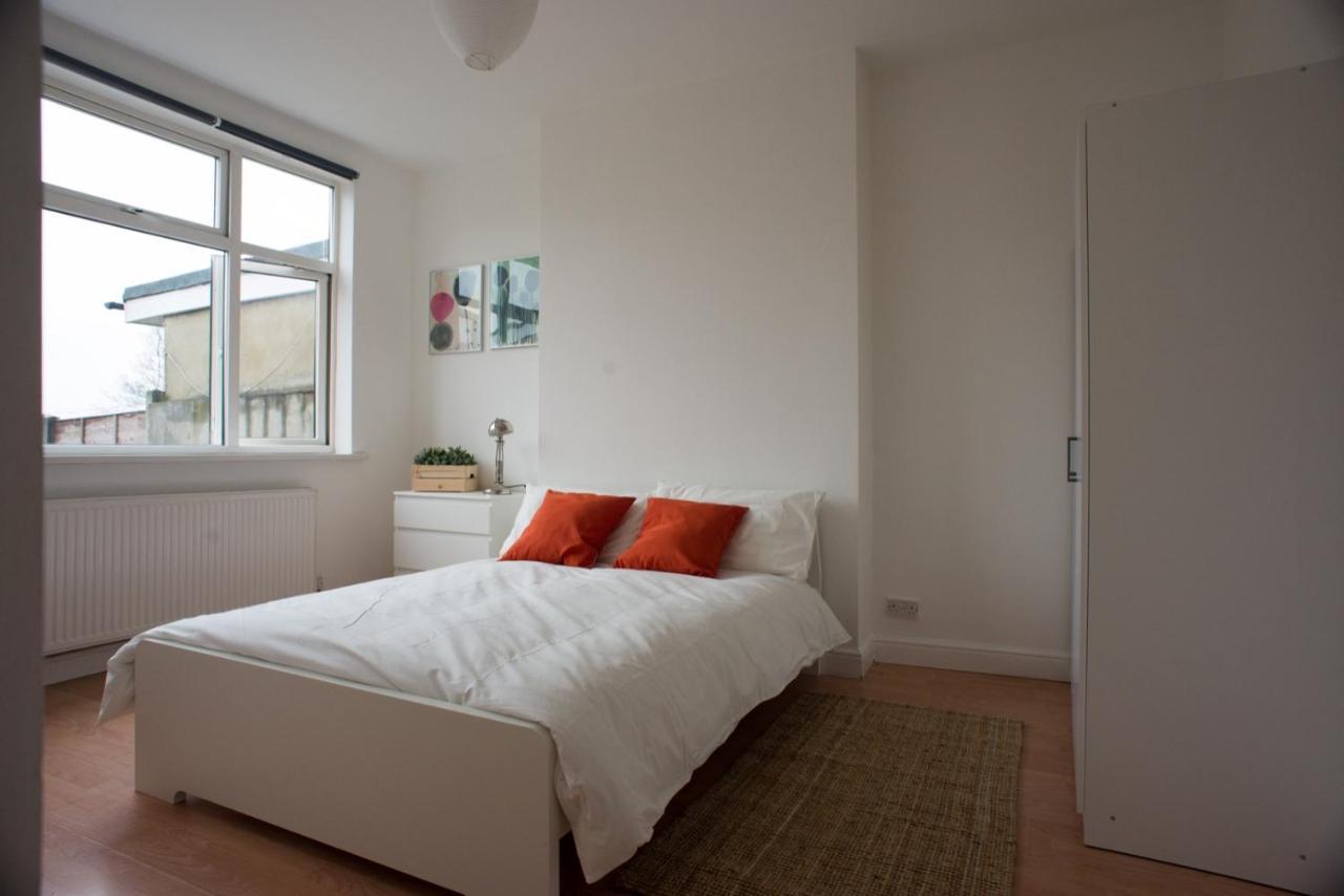 Tooting Bec Rooms By Dc London Rooms Extérieur photo